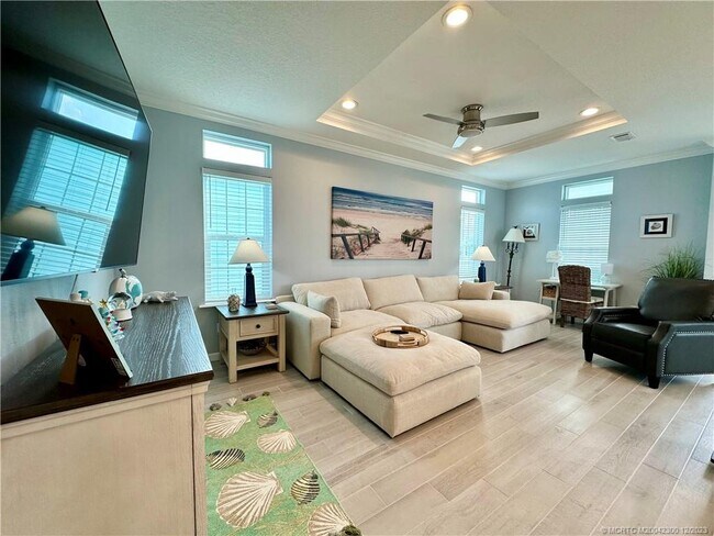 Foto del edificio - 380 NE Wharf Way