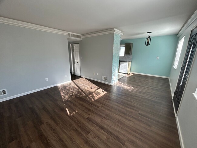 Building Photo - Lovely Updated 3 Bedroom Ferndale Home