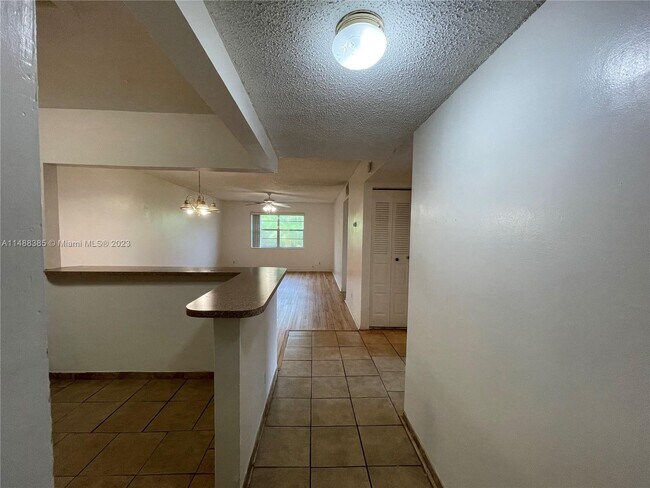 Building Photo - 10701 Royal Palm Blvd