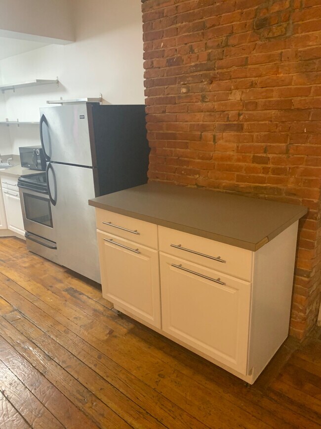 Foto del edificio - 4522 Liberty Ave