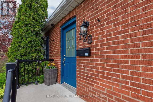 Photo du bâtiment - 128 Bond St N