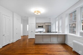 Building Photo - 284 Orange St