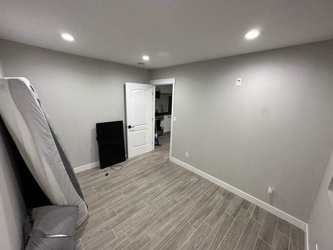 Building Photo - 8537 Pico Vista Rd