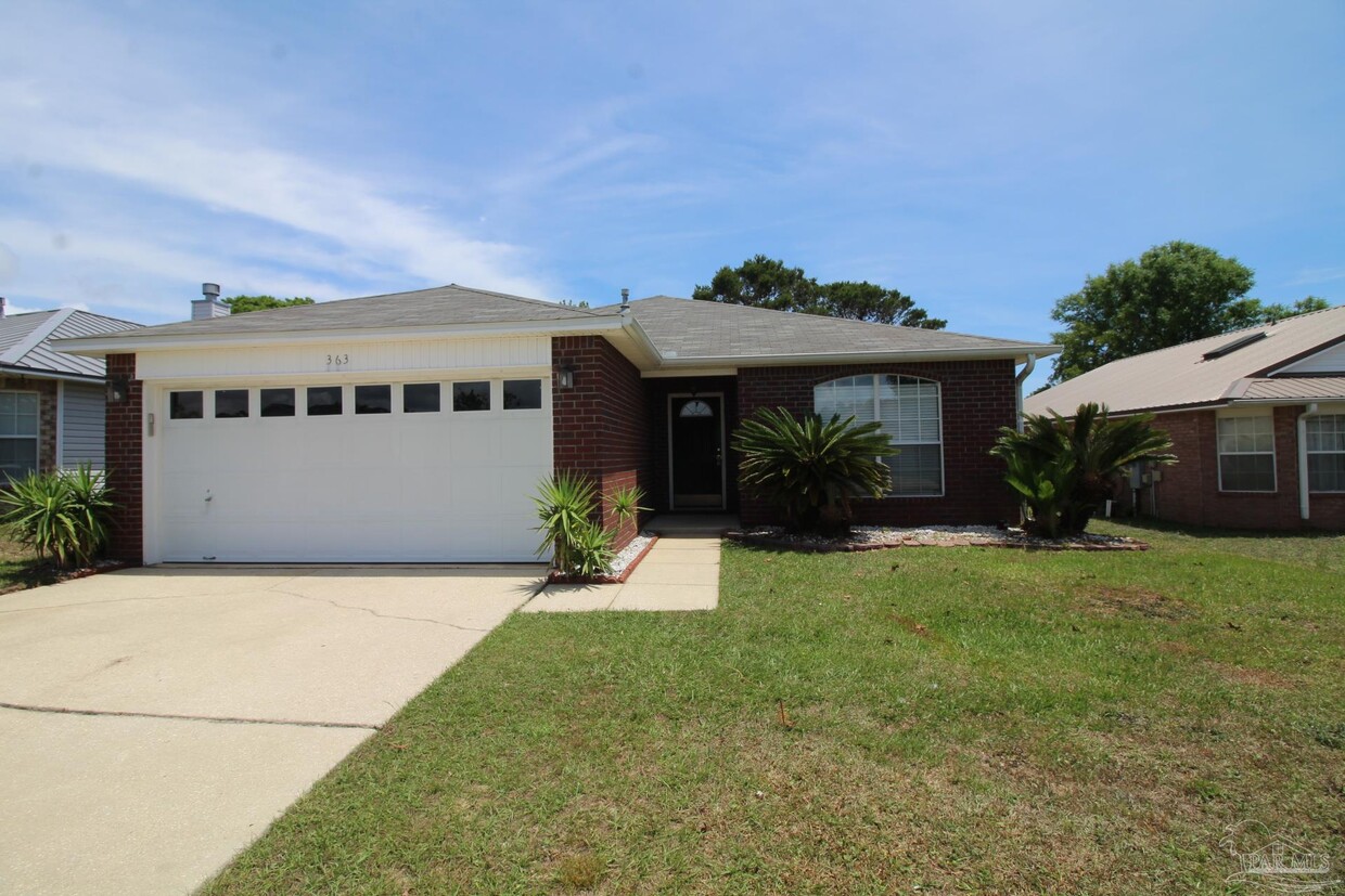 Foto principal - 363 Mizzen Ln