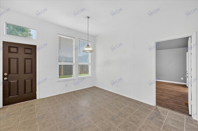 Foto del edificio - 342 Leisure Ln