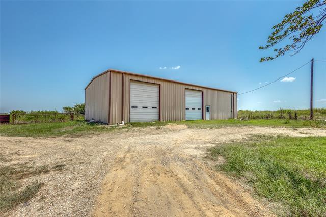 Building Photo - 961 Fm 904