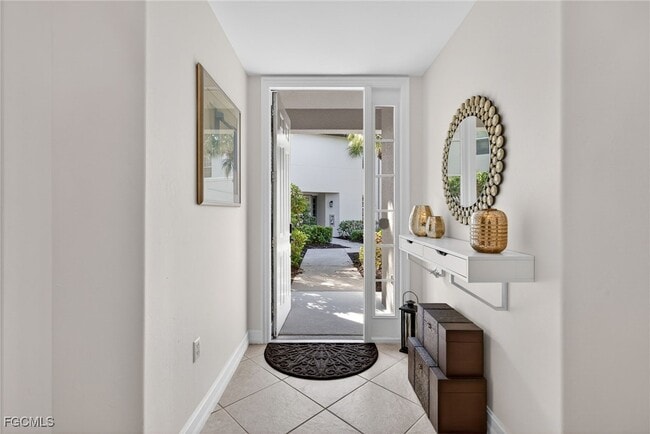 Foto del edificio - 2001 Tarpon Bay Dr N