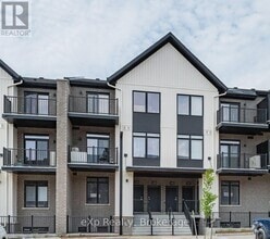 Building Photo - 824-824 Woolwich St