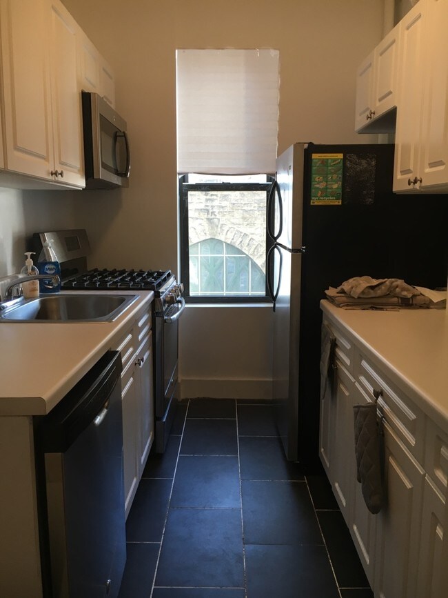 Foto del edificio - 711 Ocean Ave