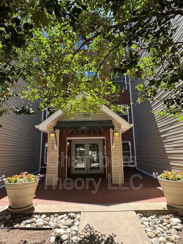 Building Photo - 3311 Wyndham Cir