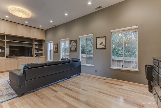 Foto del edificio - 4130 24th St