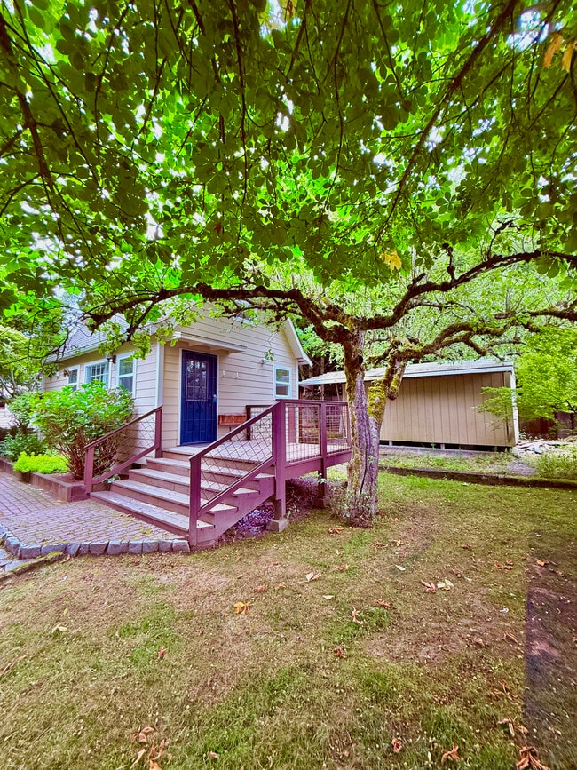 Building Photo - 220 174th St SW