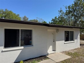 Building Photo - 5142 David Ave