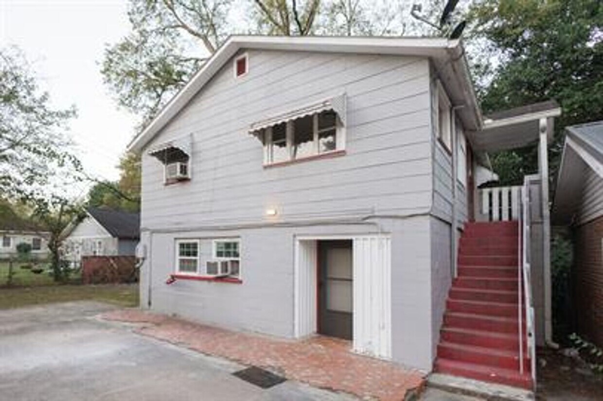 Foto principal - 1347 Bailey Ave