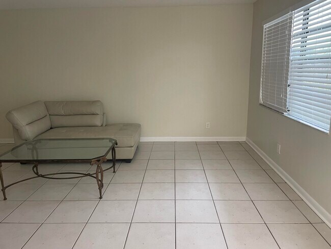 Foto del edificio - 498 Piedmont K