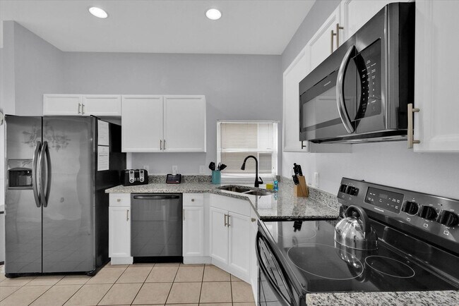 Foto del edificio - 2244 Wyndham Palms Way