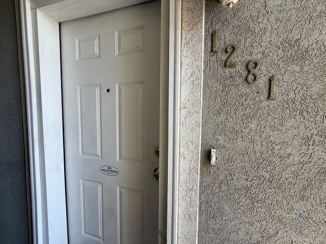 Foto del edificio - Spacious 3-Bedroom Condo in Orem!