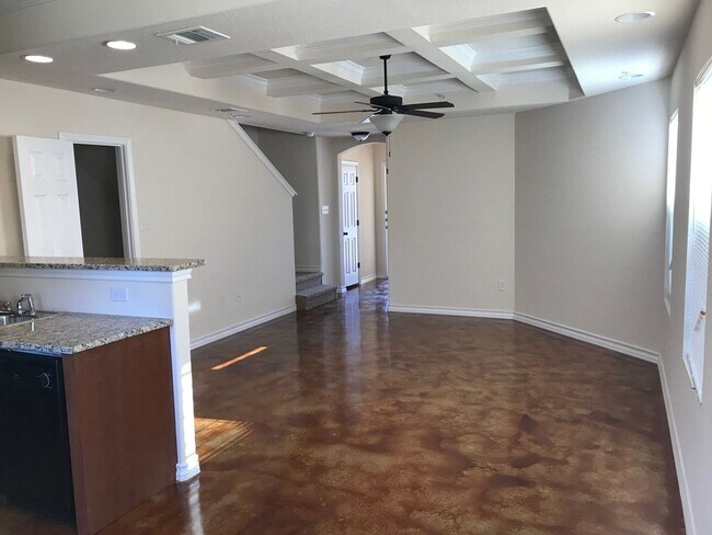 Foto del edificio - Town home for rent