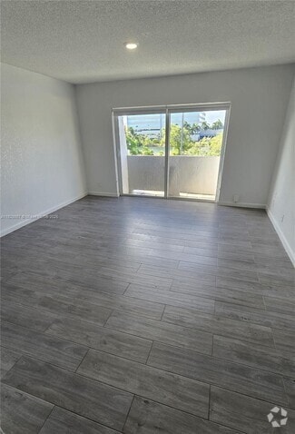 Building Photo - 11120 SW 196th St