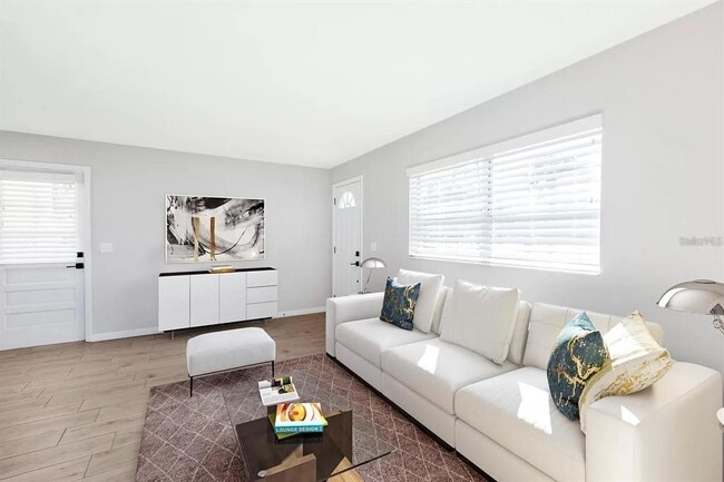 Foto del edificio - 6521 S Englewood Ave