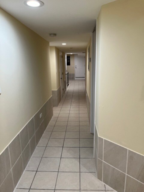 Foto del edificio - 2300 S Ridgeway Ave