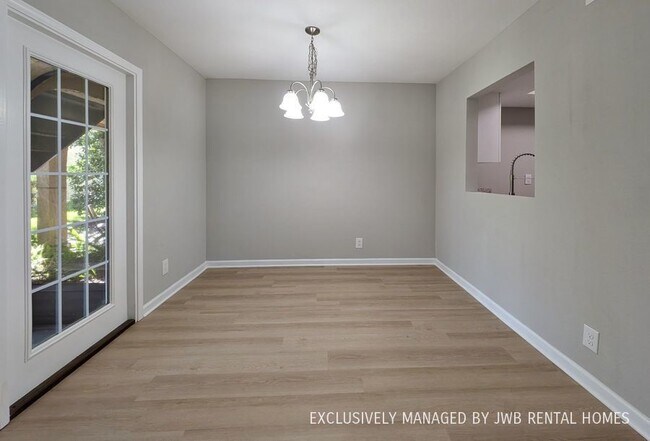 Building Photo - 6663 La Mirada Dr W