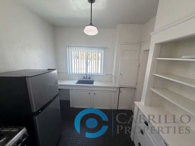 Foto del edificio - 2241 4th Avenue