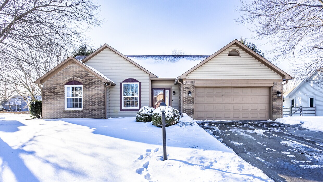 Primary Photo - 7757 Kemble Ct