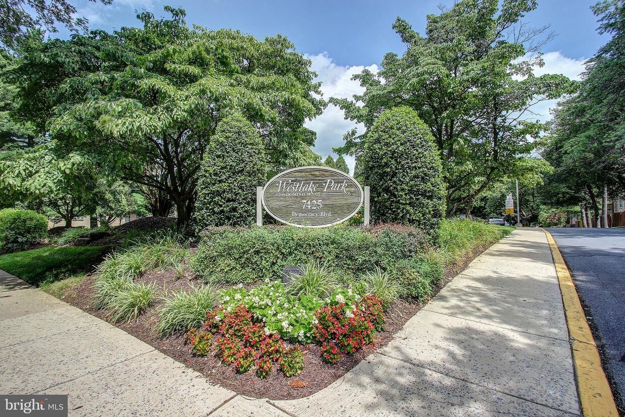 7425 Democracy Blvd Unit 310, Bethesda, MD 20817 Condo for Rent in