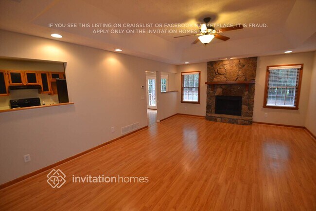 Foto del edificio - 2110 Amber Creek Dr