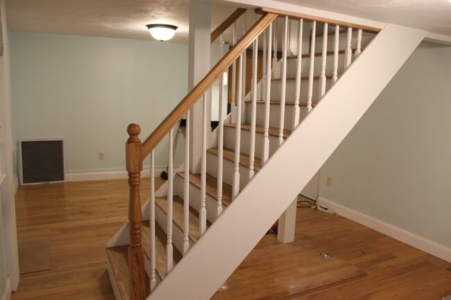 Building Photo - 4 Fort Ln