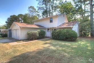 Building Photo - 2091 Mallard Way