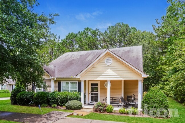 Building Photo - 3790 Village Main St