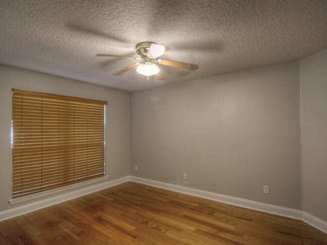 Foto del edificio - 253 Carolina Jasmine Ln