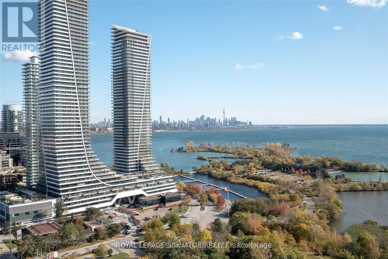 Primary Photo - 20-320 Shore Breeze Dr