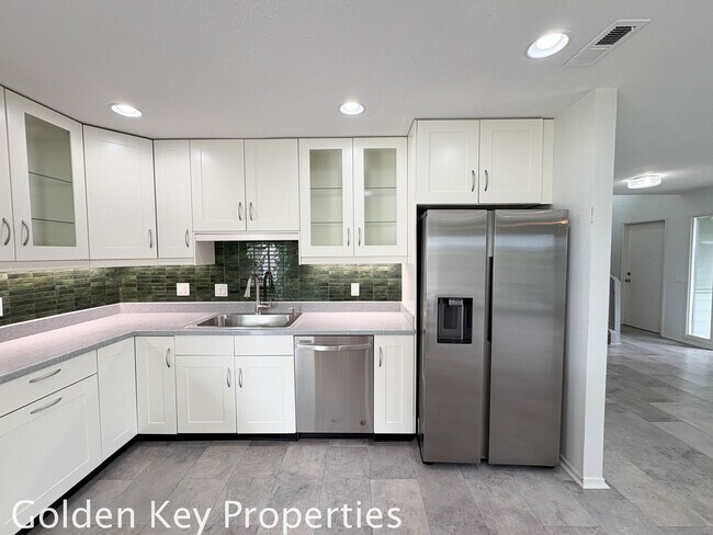 Foto del edificio - Welcome to this stunning 3-bedroom, 2-bathroom home located in the coveted Terramar Community in ...