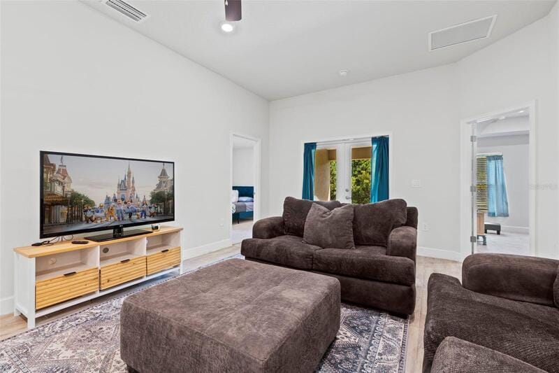 Foto del edificio - 4370 Sagefield Dr