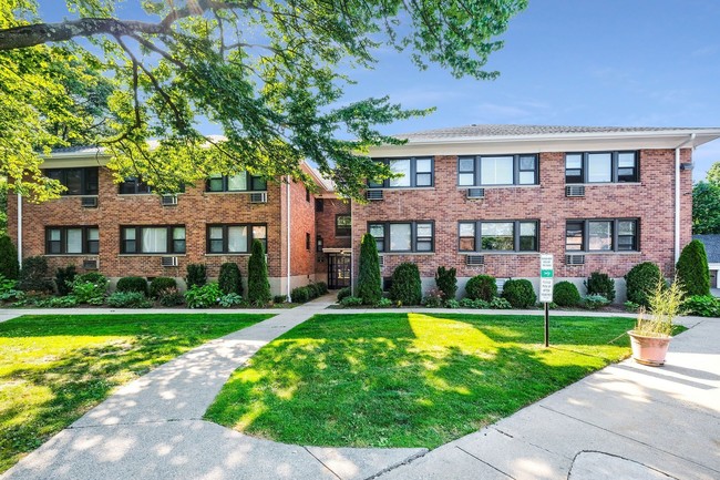 Building Photo - Rye Village Apartments