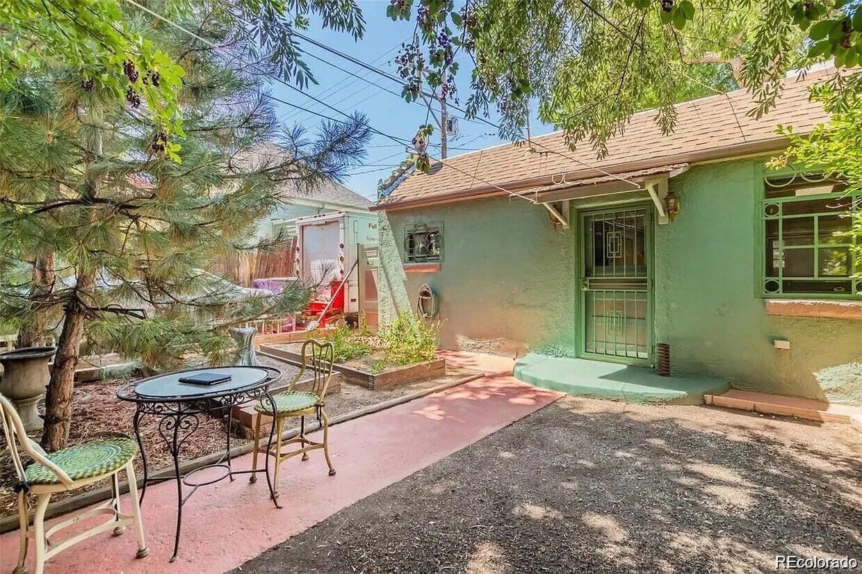 Foto principal - 2225 N Gilpin St