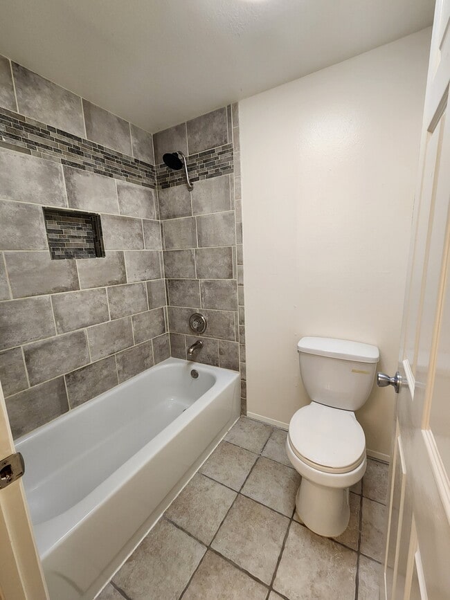 Photo - 24835 145th Ln SE (Kent, WA) Townhome