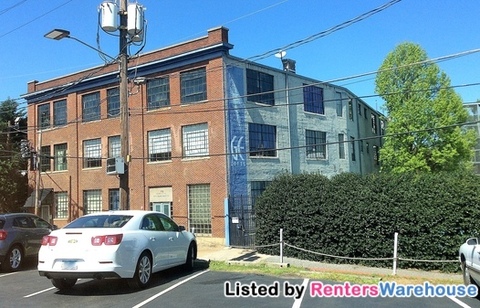 Primary Photo - 172 Haynes St SW