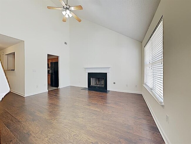 Building Photo - 4850 Heather Mill Trace