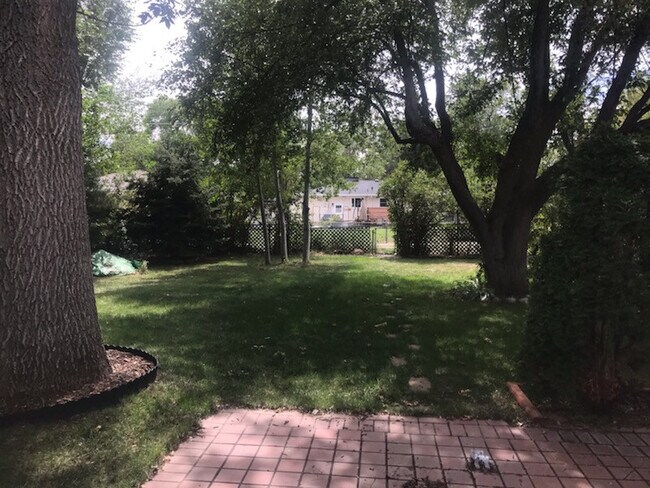 Foto del edificio - Gorgeous 3 bedroom, 2 bath home in great n...