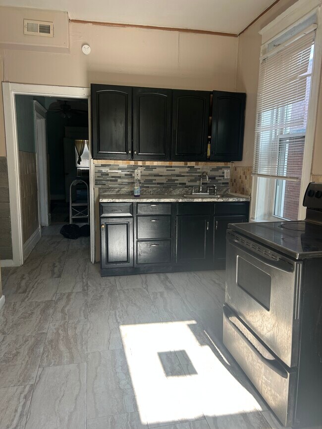 Foto del edificio - 3965 N 21st St