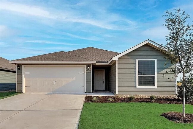 Building Photo - Room in Single Family Home on Musselshell Dr