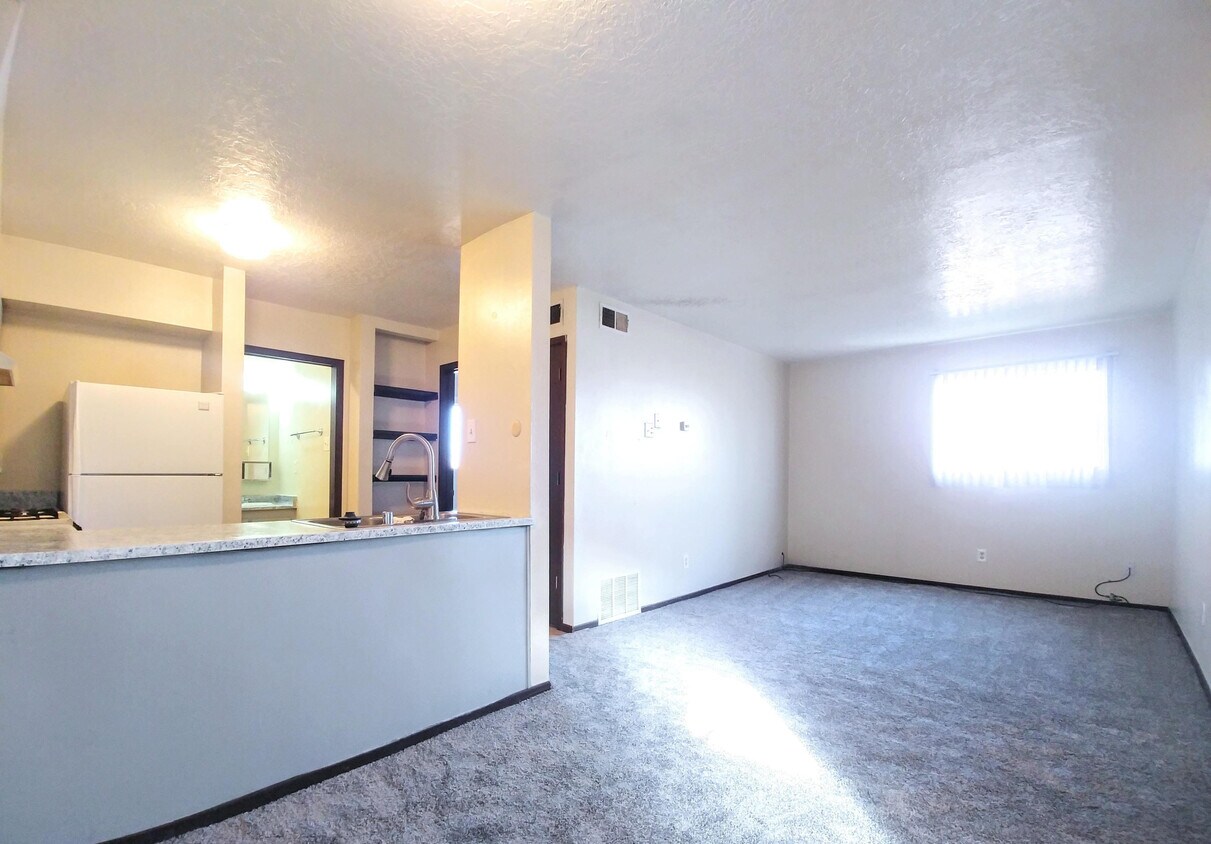 3209 Alta Monte Ct NE Unit 12, Albuquerque, NM 87107 Apartment for