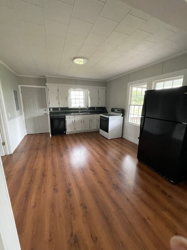 Foto del edificio - 2 Bed/1 Bath House