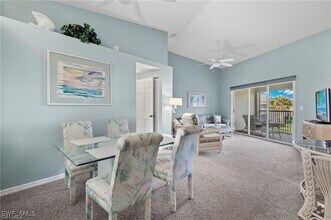 Building Photo - 12081 Summergate Cir