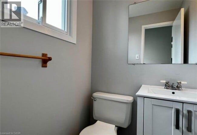 Building Photo - 490 THIRD Street Unit# 29