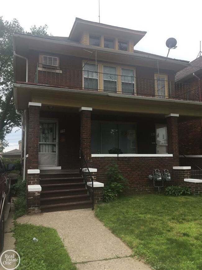 Building Photo - 81 Pilgrim St